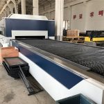 2kw cnc fiberlaserskærer, laserskæring og graveringsmaskine med udvekslingsbord