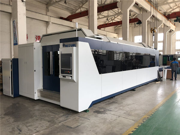 professionel cnc fiberlaserskæremaskine 1000w 1500w med udvekslingsbord